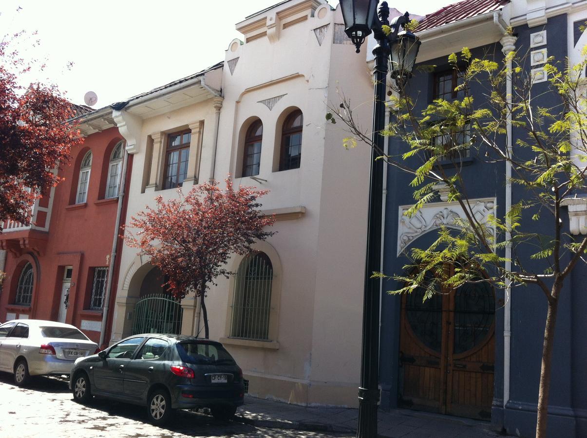 Patio Yungay Bed & Breakfast Santiago Exterior photo